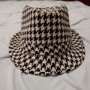 Brand New Houndstooth Fedora